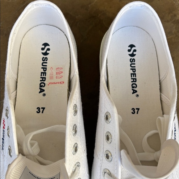 Superga White Sneaker - Picture 10 of 14